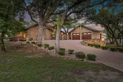 624 Hi Stirrup, Horseshoe Bay, TX 78657 - Photo 4