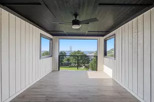 302 Left Ln, Horseshoe Bay, TX 78657 - Photo 34
