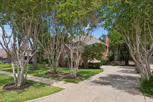 303 Waterford Ct, Southlake, TX 76092 - Photo 4