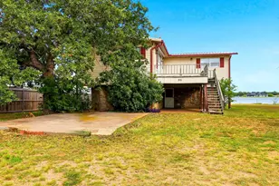 321 Bluebriar Ln, Buchanan Dam, TX 78609 - Photo 6