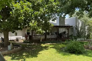 623 Sandy Harbor Dr, Horseshoe Bay, TX 78657 - Photo 2