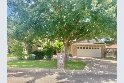 328 Granite Row, Meadowlakes, TX 78654 - Photo 1
