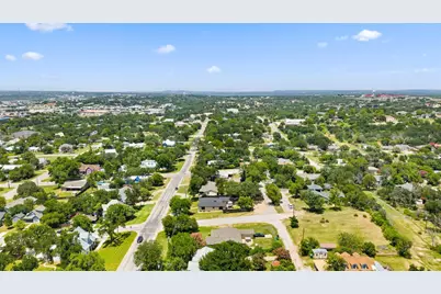 501 Avenue E, Marble Falls, TX 78654 - Photo 34