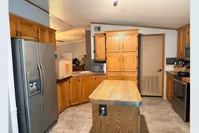 100 Creedmore, Liberty Hill, TX 78642 - Photo 6