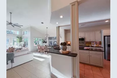 500 Free Rein, Horseshoe Bay, TX 78657 - Photo 4