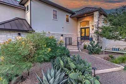 207 Florentine, Horseshoe Bay, TX 78657 - Photo 2