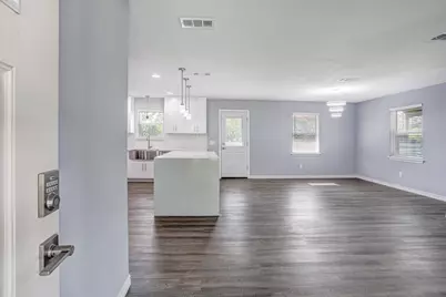 1708 Woodcrest Drive, Granite Shoals, TX 78654 - Photo 4