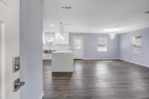 1708 Woodcrest Dr, Granite Shoals, TX 78654 - Photo 4