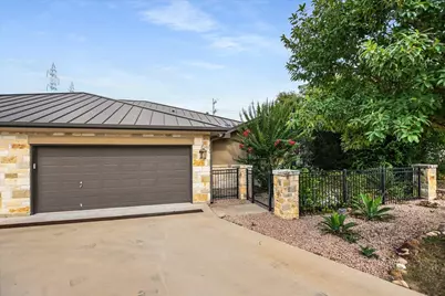 416 Hi Circle W #B, Horseshoe Bay, TX 78657 - Photo 20
