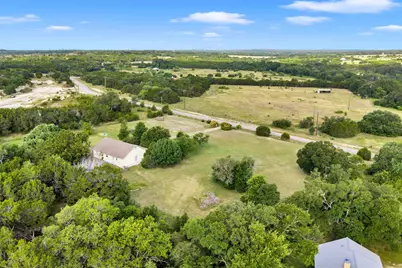 351 County Road 326, Bertram, TX 78605 - Photo 10