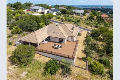 715 Fawn, Horseshoe Bay, TX 78657 - Photo 2