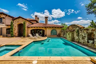 166 Encantada, Horseshoe Bay, TX 78657 - Photo 2