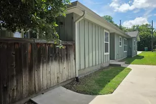 509 Avenue K, Marble Falls, TX 78654 - Photo 1