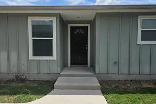 509 Avenue K, Marble Falls, TX 78654 - Photo 2