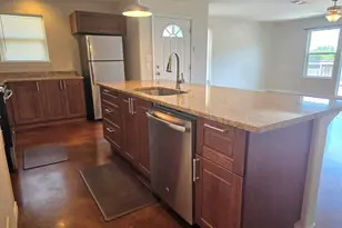509 Avenue K, Marble Falls, TX 78654 - Photo 6