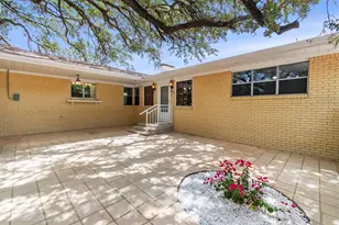 3616 River Oaks, Kingsland, TX 78639 - Photo 4