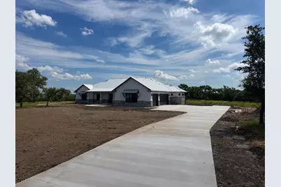 396 Burnet Oaks Drive, Burnet, TX 78611 - Photo 2