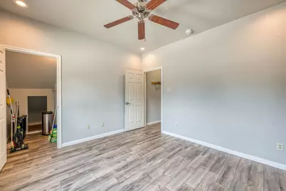 412 Granite Shoals Drive, Sunrise Beach, TX 78643 - Photo 16