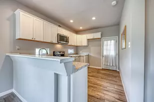 412 Granite Shoals Dr, Sunrise Beach, TX 78643 - Photo 10