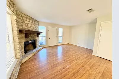 601 Freerein, Horseshoe Bay, TX 78657 - Photo 4