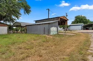 205 Beaver St, Tow, TX 78672 - Photo 18
