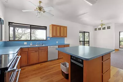 12347 County Road 200, Bertram, TX 78605 - Photo 22