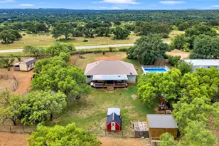 115 Field Stone Dr, Llano, TX 78643 - Photo 32