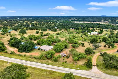 115 Fieldstone Drive, Llano, TX 78643 - Photo 38