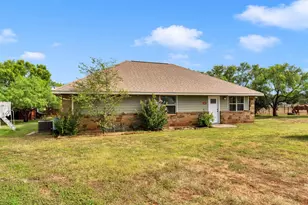 115 Field Stone Dr, Llano, TX 78643 - Photo 4
