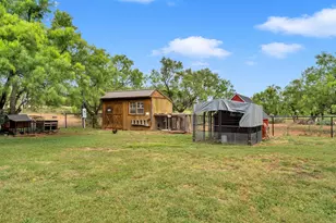 115 Field Stone Dr, Llano, TX 78643 - Photo 28