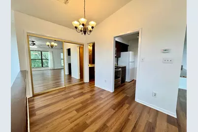 800-D Grassy Knoll, Horseshoe Bay, TX 78657 - Photo 16