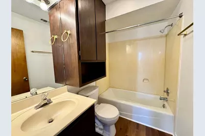 800-D Grassy Knoll, Horseshoe Bay, TX 78657 - Photo 20