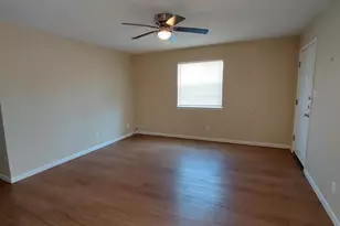 306 A Ave R St, Marble Falls, TX 78654 - Photo 12