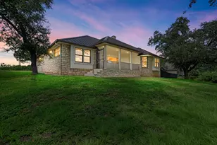 100 Cross Bow, Horseshoe Bay, TX 78657 - Photo 2