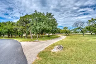 600 Avenida Serena, Marble Falls, TX 78654 - Photo 2