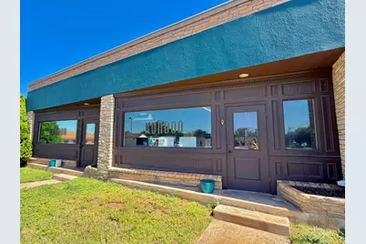 301 W Young Street, Llano, TX 78643 - Photo 2