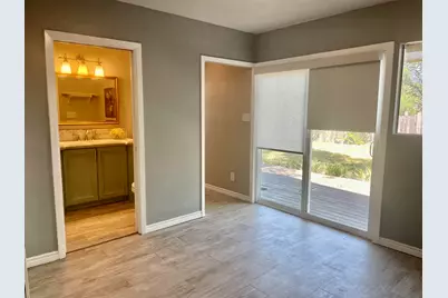 1105 Avenue D, Marble Falls, TX 78654 - Photo 12