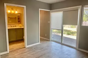 1105 Ave D, Marble Falls, TX 78654 - Photo 12