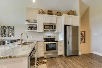 710 Tail Wind, Horseshoe Bay, TX 78657 - Photo 8