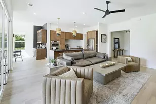 102 Menard Ct, Horseshoe Bay, TX 78657 - Photo 6