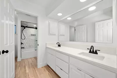 101 Third Sid, Horseshoe Bay, TX 78657 - Photo 22