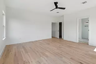 200 Sunray, Horseshoe Bay, TX 78657 - Photo 18