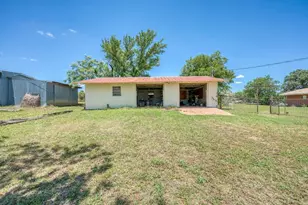 506 E Wallace St, Llano, TX 78643 - Photo 30