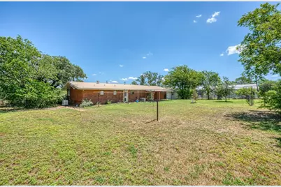 506 E Wallace Street, Llano, TX 78643 - Photo 28