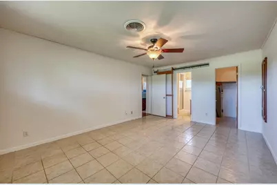 506 E Wallace Street, Llano, TX 78643 - Photo 16