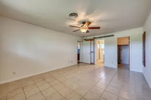 506 E Wallace St, Llano, TX 78643 - Photo 16