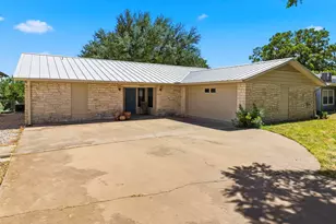 3000 River Oaks Dr, Kingsland, TX 78639 - Photo 6