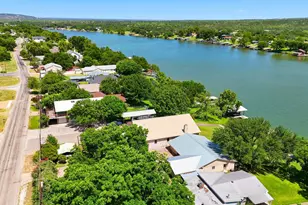3000 River Oaks Dr, Kingsland, TX 78639 - Photo 44