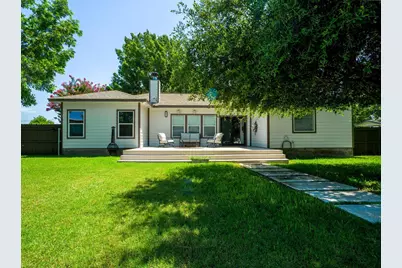 146 Meadow Ln, Marble Falls, TX 78654 - Photo 2