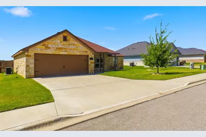 117 Elmer Avenue, Burnet, TX 78611 - Photo 2